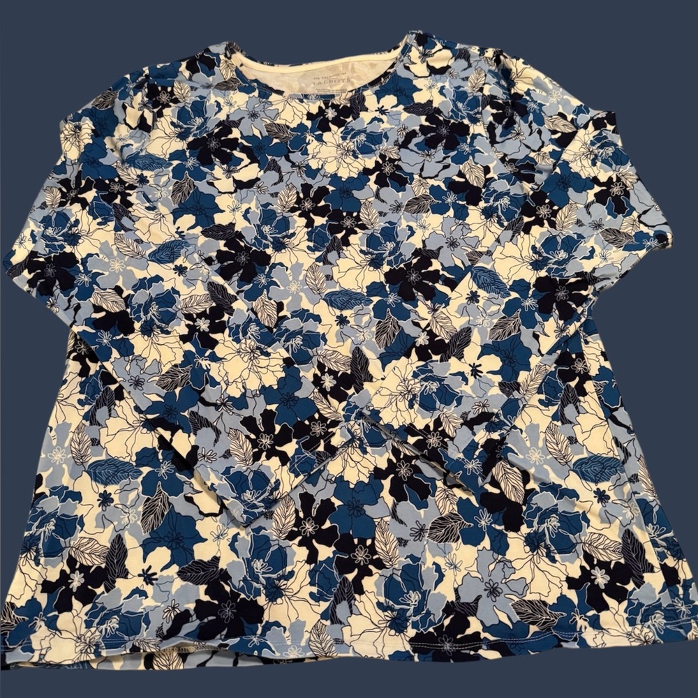 NWOT Talbots Floral Long Sleeve Top. Size Large